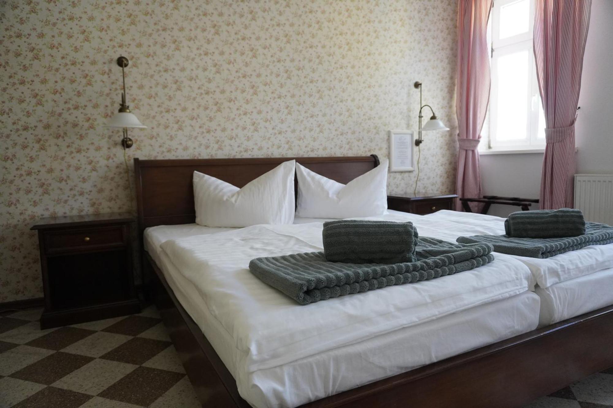 Hotel Garni Zur Post Вернігероде Екстер'єр фото